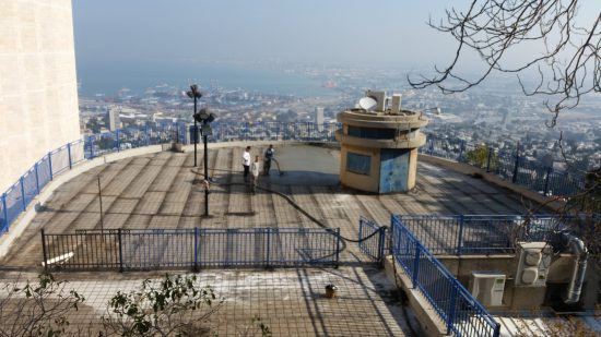 ביצוע עבודת איטום ביריעות ביטומניות